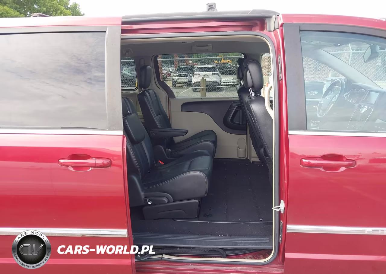 2014 Chrysler Town & Country Touring VIN:2C4RC1BG3ER251607 - 8
