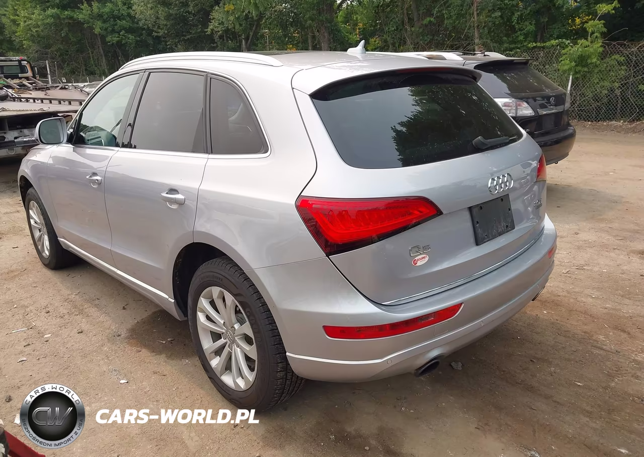 2016 Audi Q5 2.0T Premium VIN:WA1L2AFP1GA090243 - 3