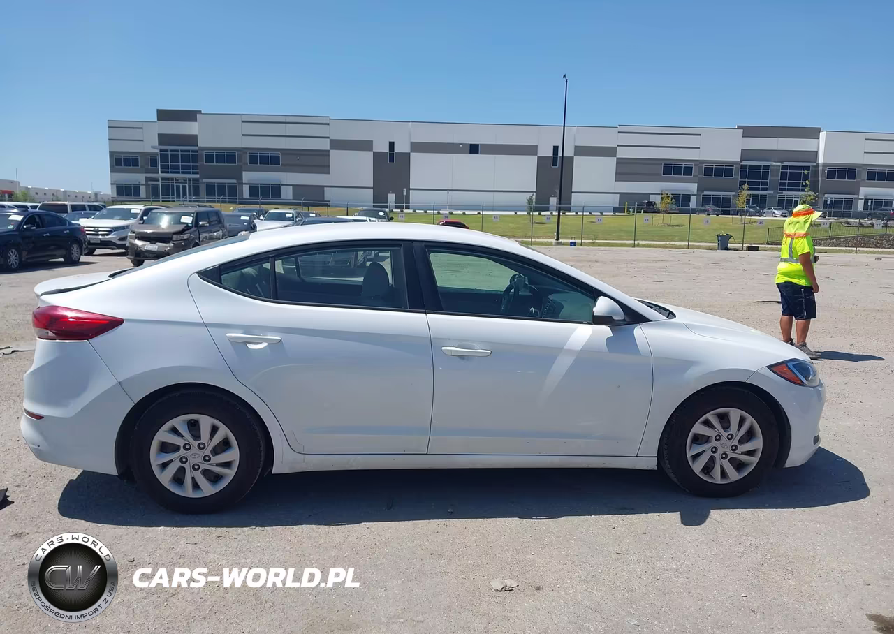 2017 Hyundai Elantra Se VIN:5NPD74LF6HH212730 - 12