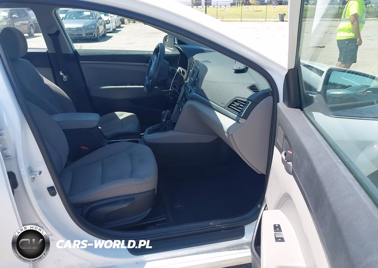2017 Hyundai Elantra Se VIN:5NPD74LF6HH212730 - 5