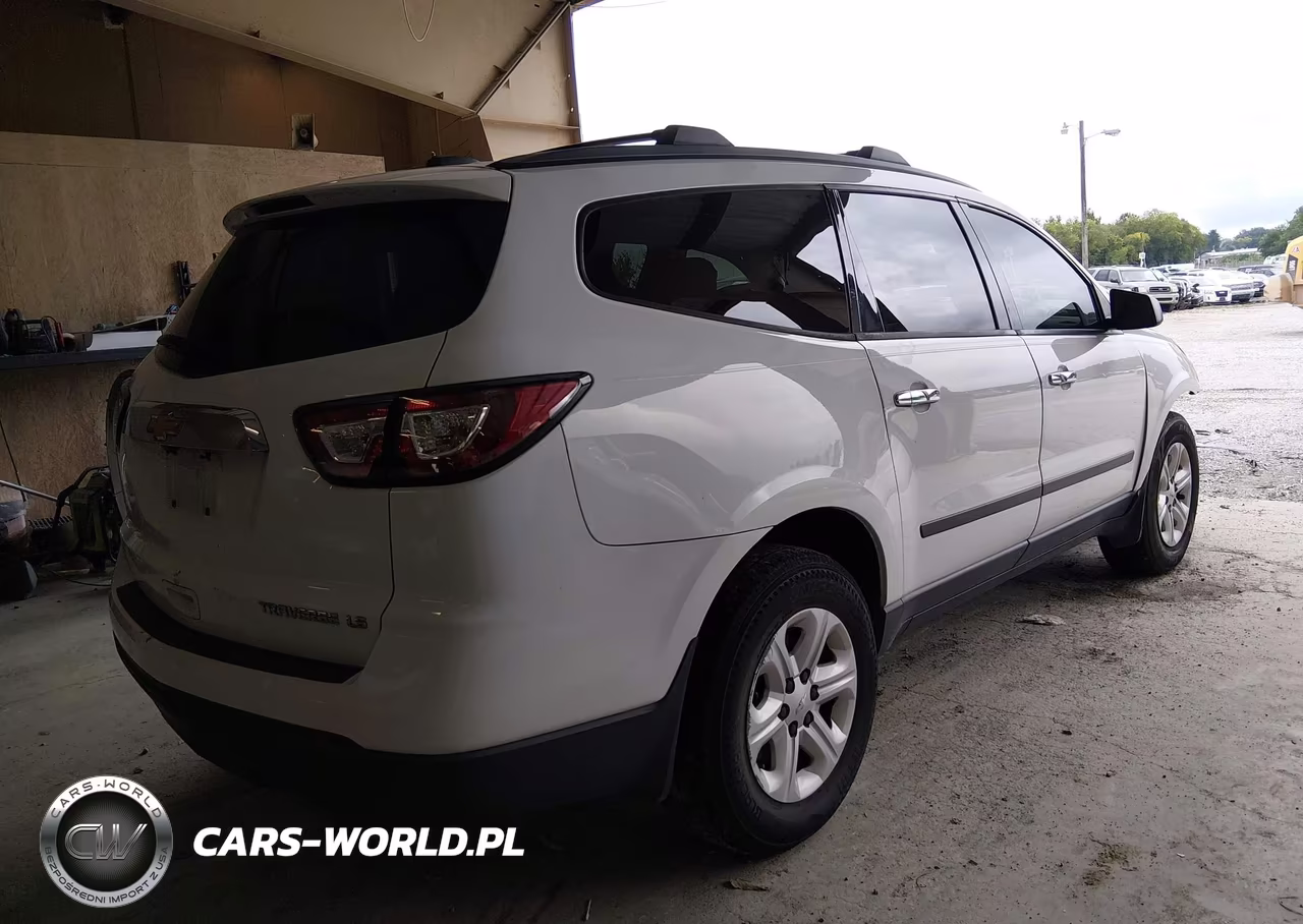 2016 Chevrolet Traverse Ls VIN:1GNKRFEDXGJ265291 - 4