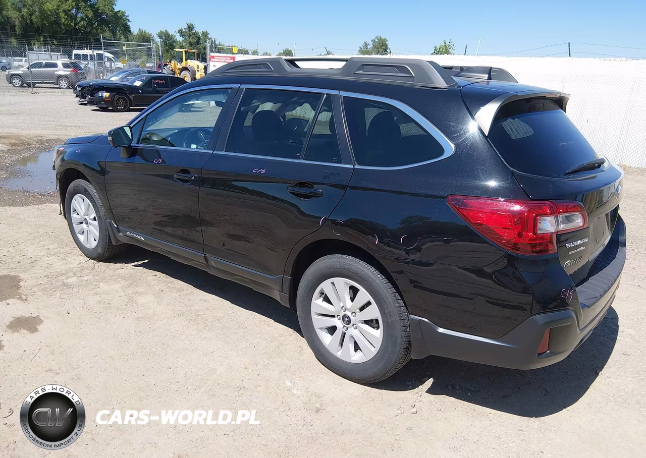 2018 Subaru Outback 2.5I Premium VIN:4S4BSAHCXJ3232107 - 3