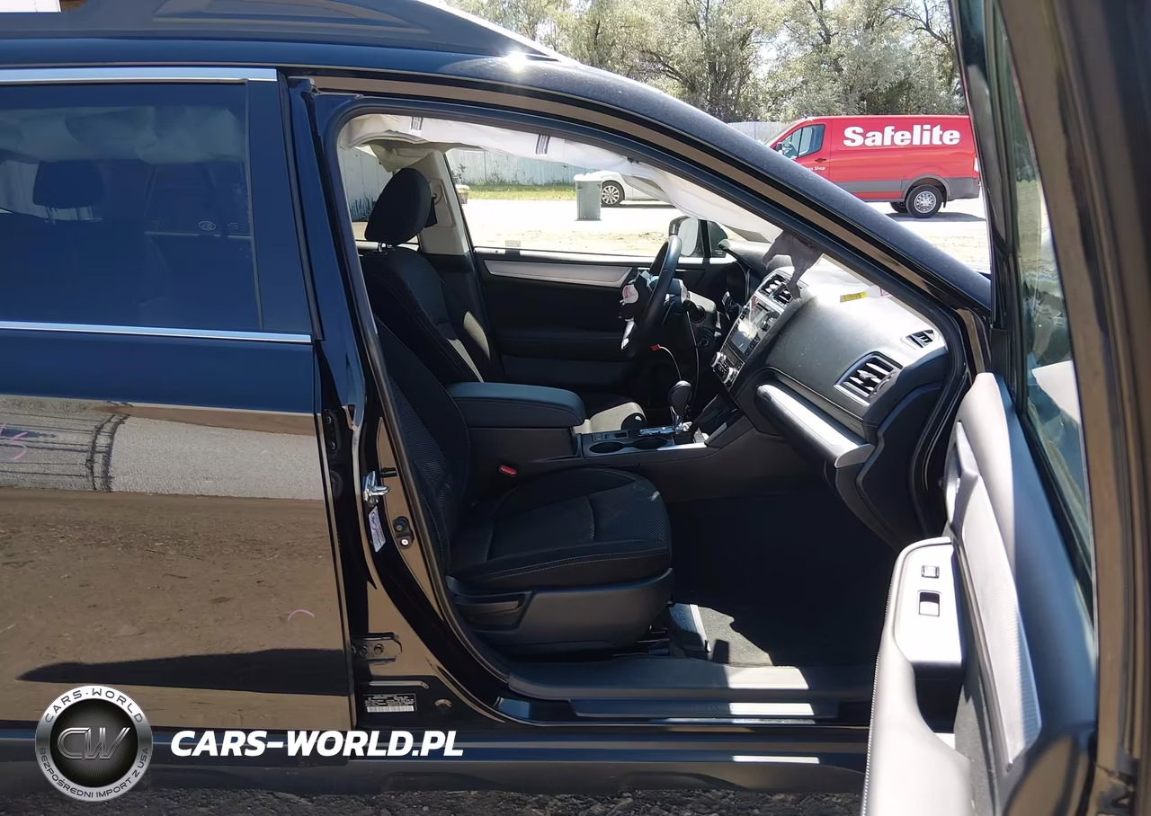 2018 Subaru Outback 2.5I Premium VIN:4S4BSAHCXJ3232107 - 5