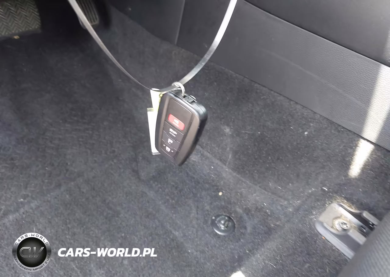 2022 Toyota Corolla Le VIN:JTDVPMAE9NJ205773 - 11