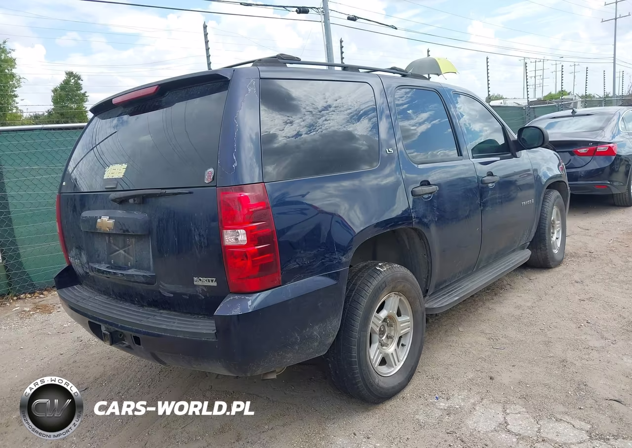 2007 Chevrolet Tahoe Ls VIN:1GNFC13CX7R296008 - 4