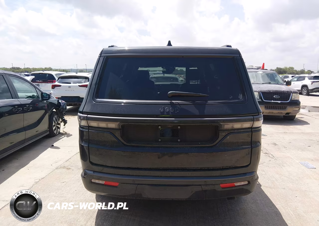2026 Jeep Grand Wagoneer Limited Altitude 4X4 VIN:1C4SJVBP3TS194898 - 16