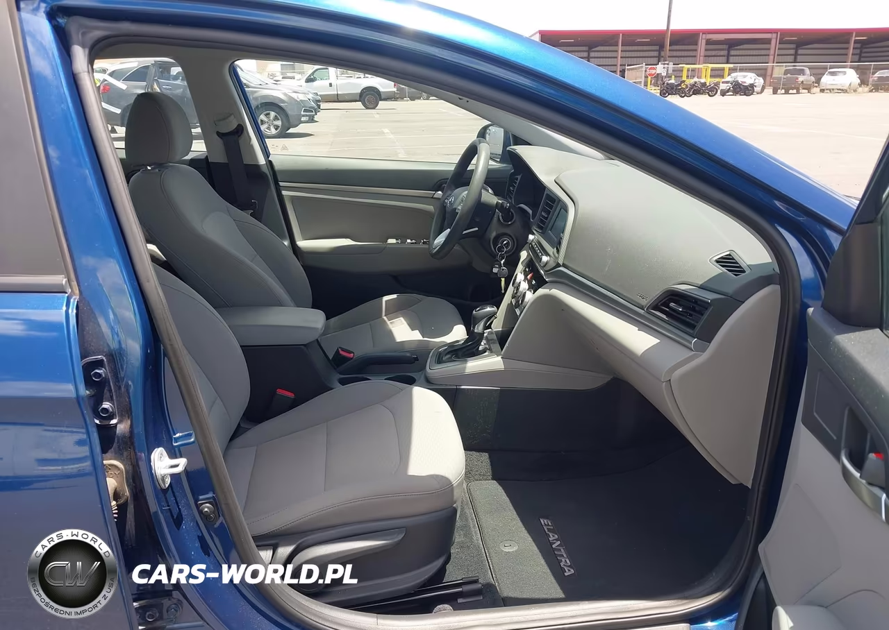 2019 Hyundai Elantra Se VIN:5NPD74LF1KH492774 - 5