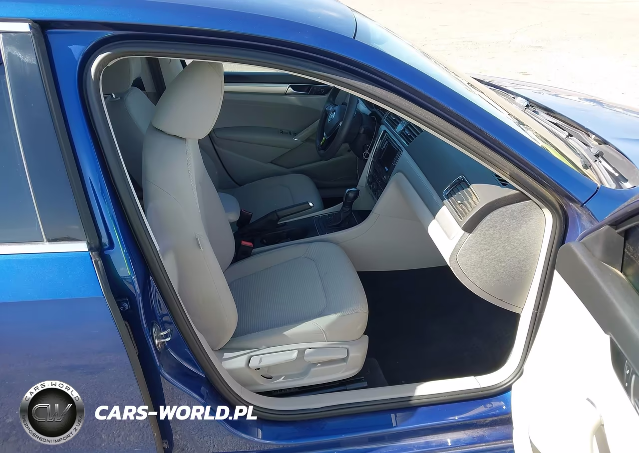2016 Volkswagen Passat 1.8T S VIN:1VWAT7A33GC018527 - 5