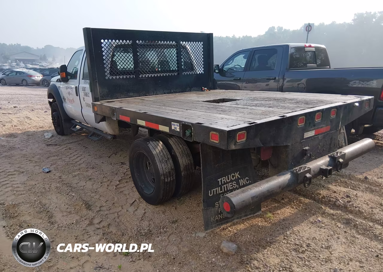 2012 Ford F-550 Chassis Xl VIN:1FD0W5HT2CEB22937 - 3
