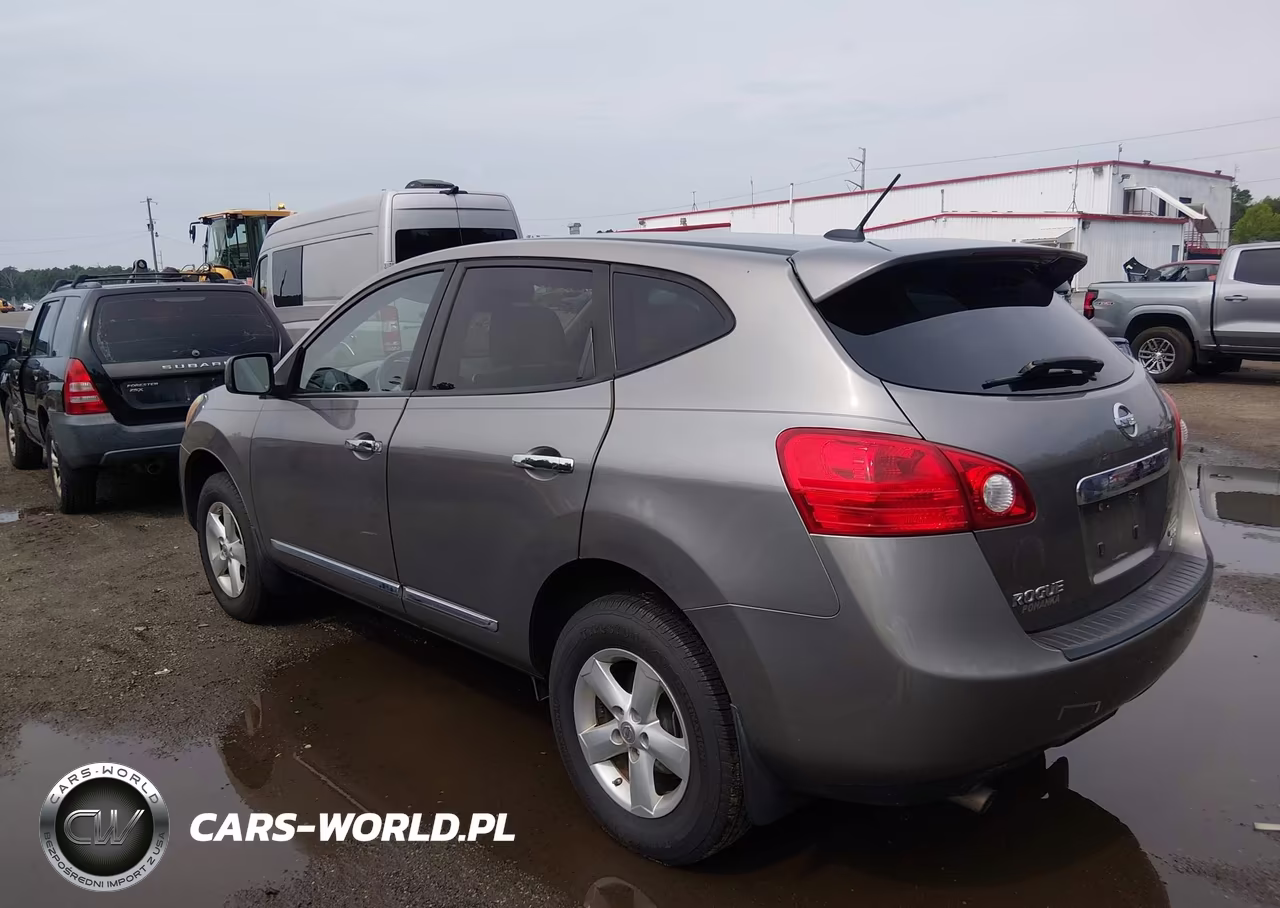 2013 Nissan Rogue S VIN:JN8AS5MV6DW602300 - 3
