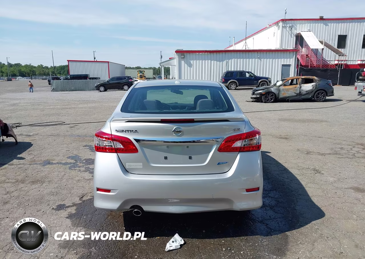 2014 Nissan Sentra Sr VIN:3N1AB7AP8EY309945 - 16