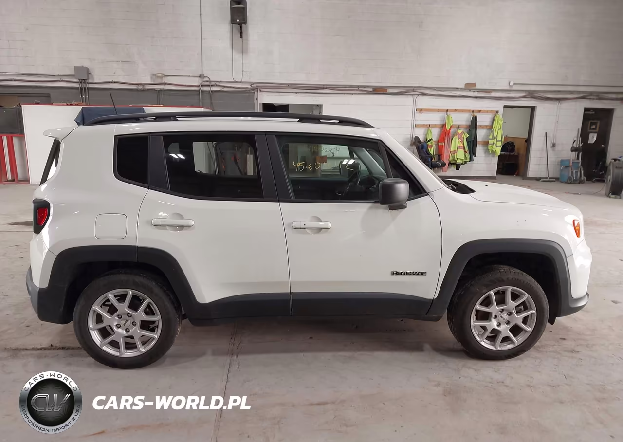 2022 Jeep Renegade Latitude 4X4 VIN:ZACNJDB15NPN57520 - 13