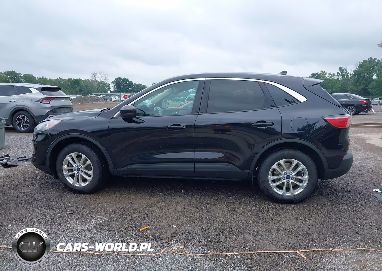 2020 Ford Escape Se VIN:1FMCU0G68LUC64779 - 15