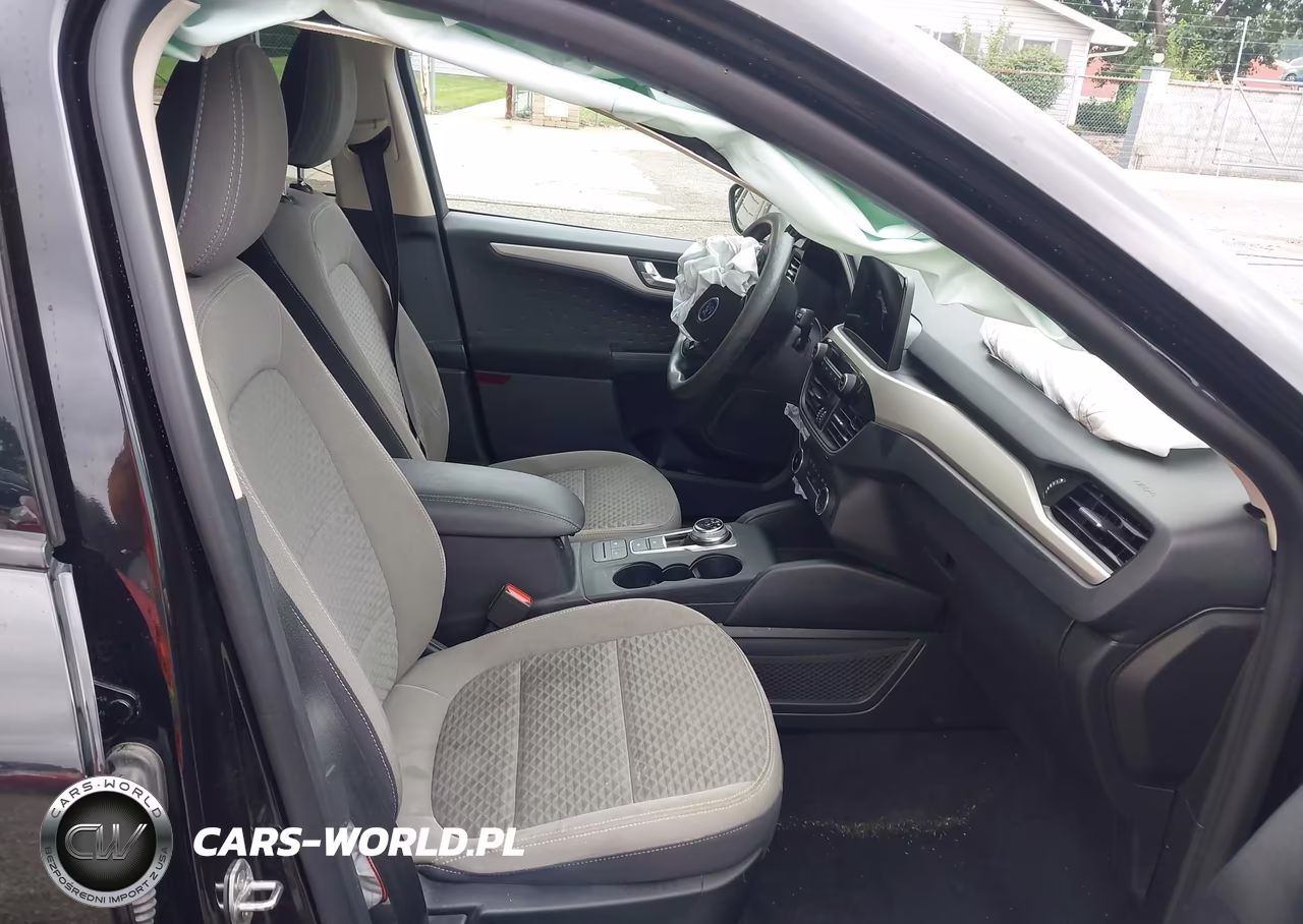 2020 Ford Escape Se VIN:1FMCU0G68LUC64779 - 5