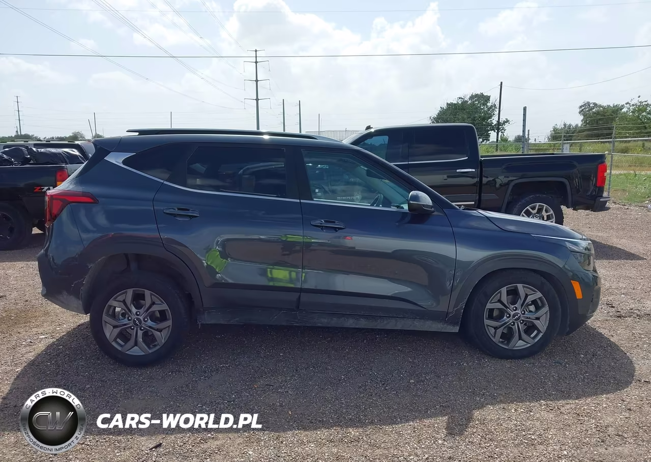 2024 Kia Seltos S VIN:KNDEU2AA3R7624263 - 14