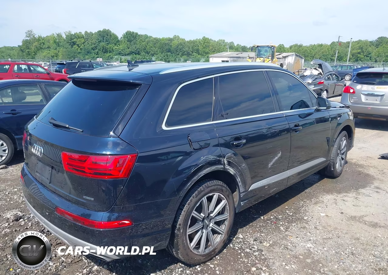2018 Audi Q7 2.0T Premium VIN:WA1LHAF73JD001955 - 4
