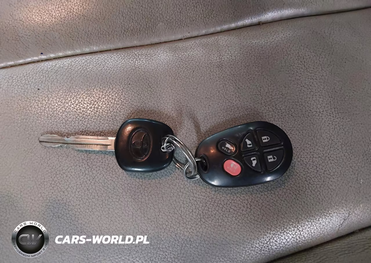 2013 Toyota Sienna Xle V6 8 Passenger VIN:5TDYK3DC3DS310911 - 11