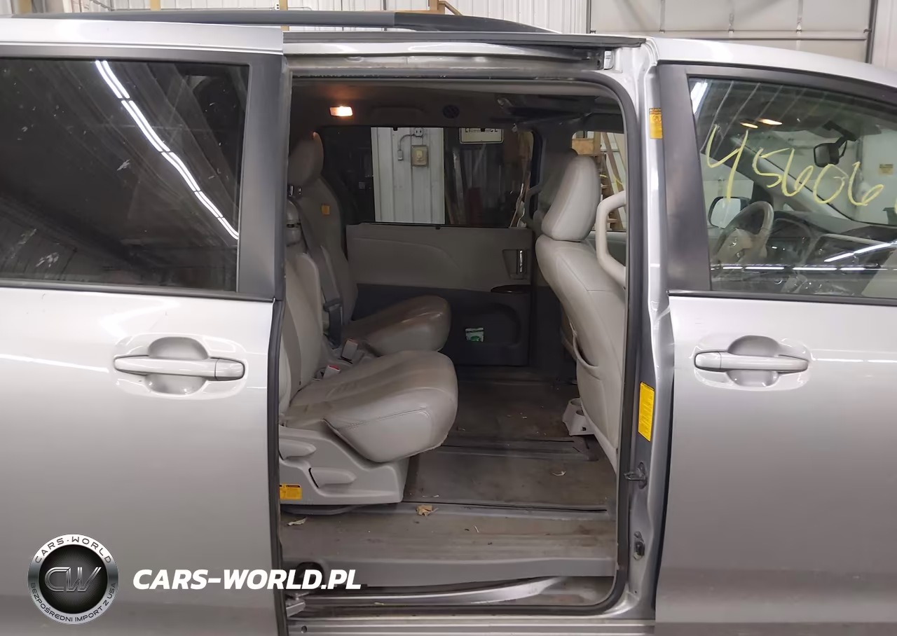 2013 Toyota Sienna Xle V6 8 Passenger VIN:5TDYK3DC3DS310911 - 8