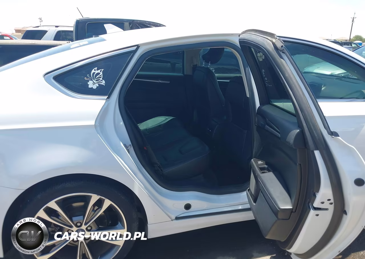 2019 Ford Fusion Titanium VIN:3FA6P0K90KR104238 - 8