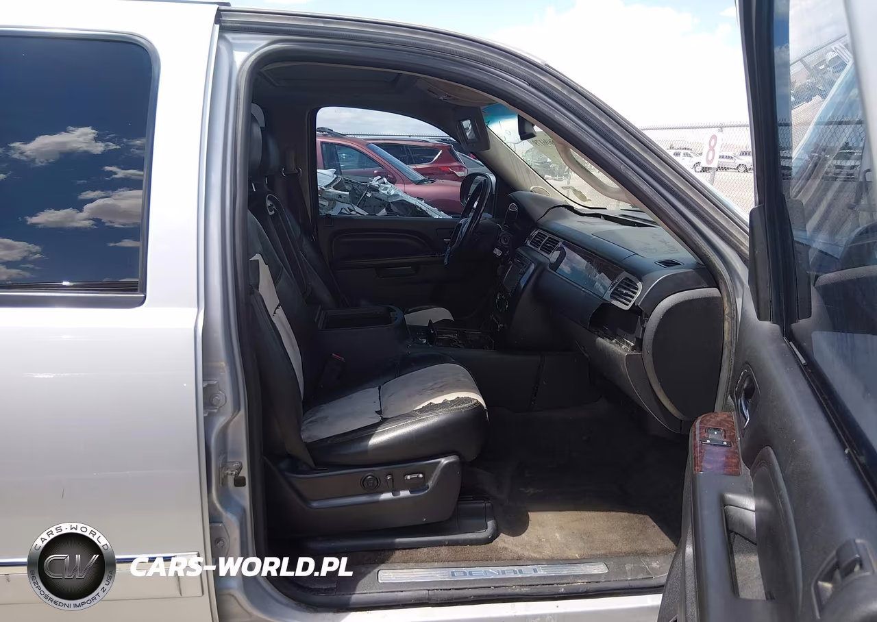 2014 GMC Yukon Denali VIN:1GKS1EEF4ER141001 - 5