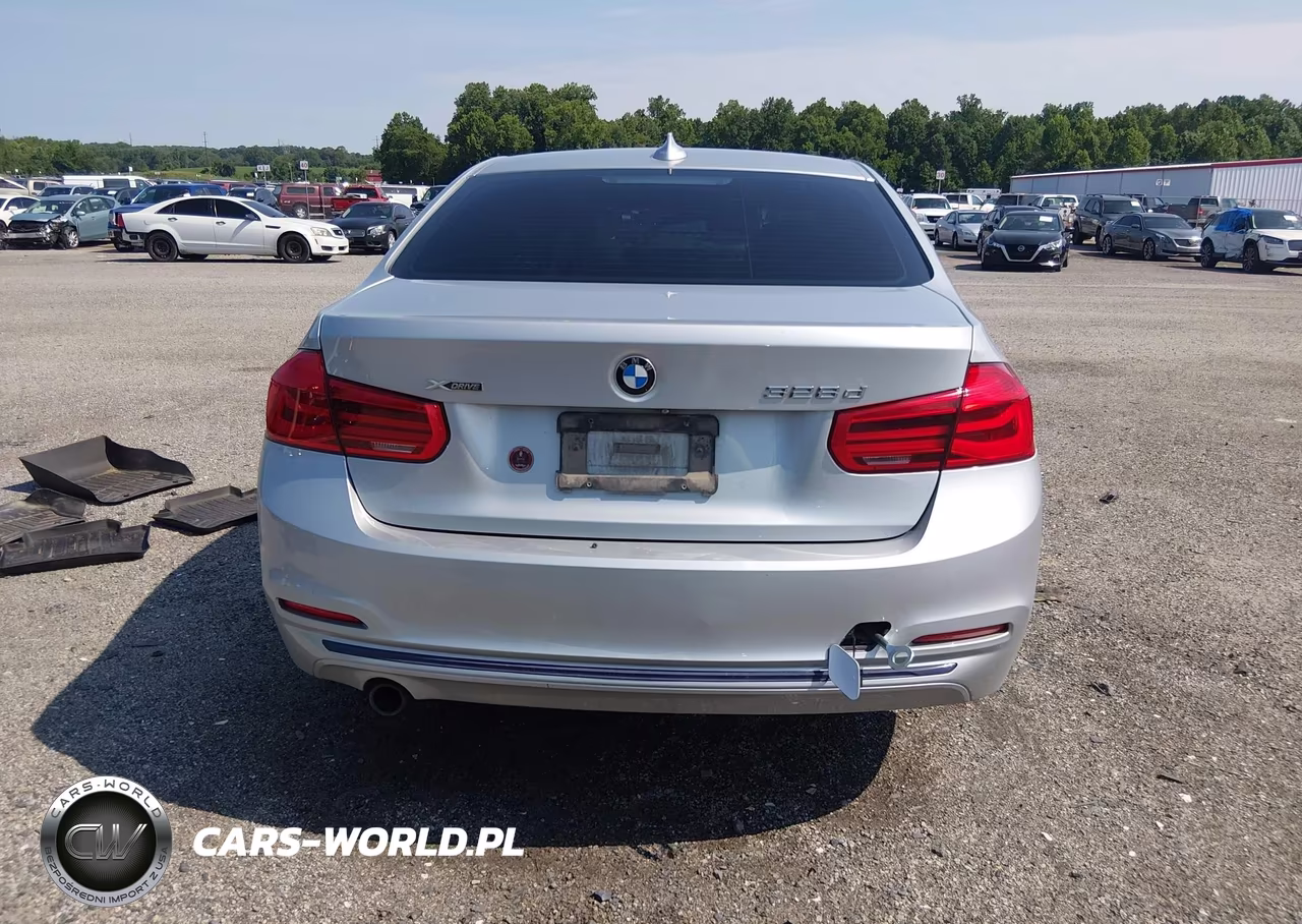 2018 BMW 328D xDrive VIN:WBA8F1C59JAE97639 - 16
