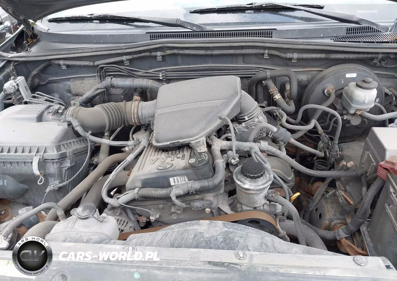 2010 Toyota Tacoma VIN:5TEUX4EN4AZ743853 - 10