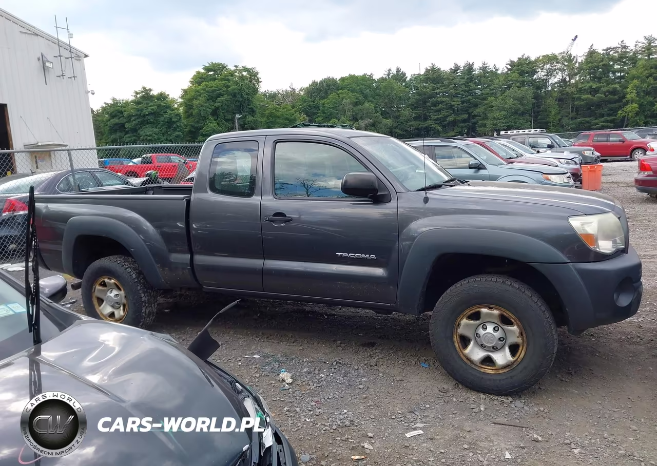 2010 Toyota Tacoma VIN:5TEUX4EN4AZ743853 - 13