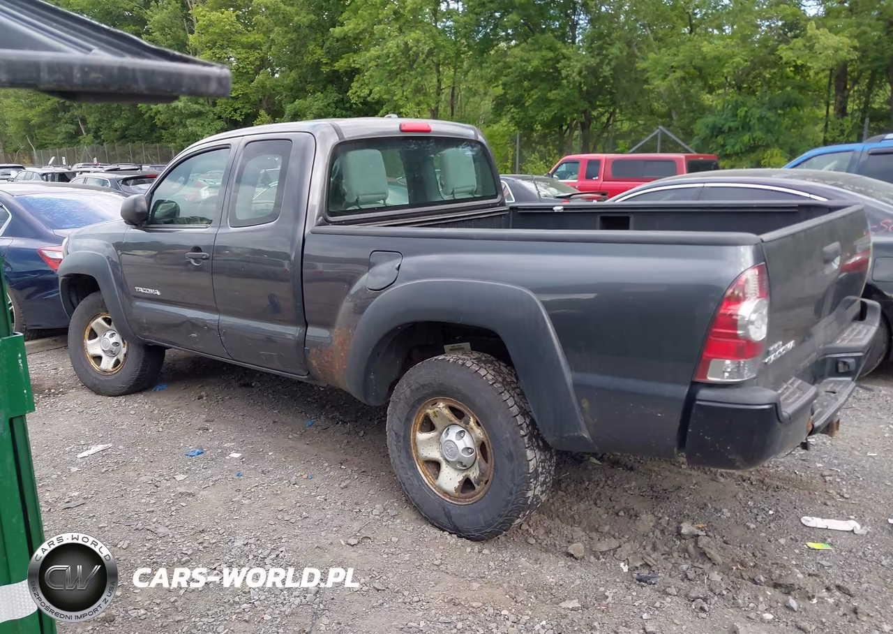 2010 Toyota Tacoma VIN:5TEUX4EN4AZ743853 - 14