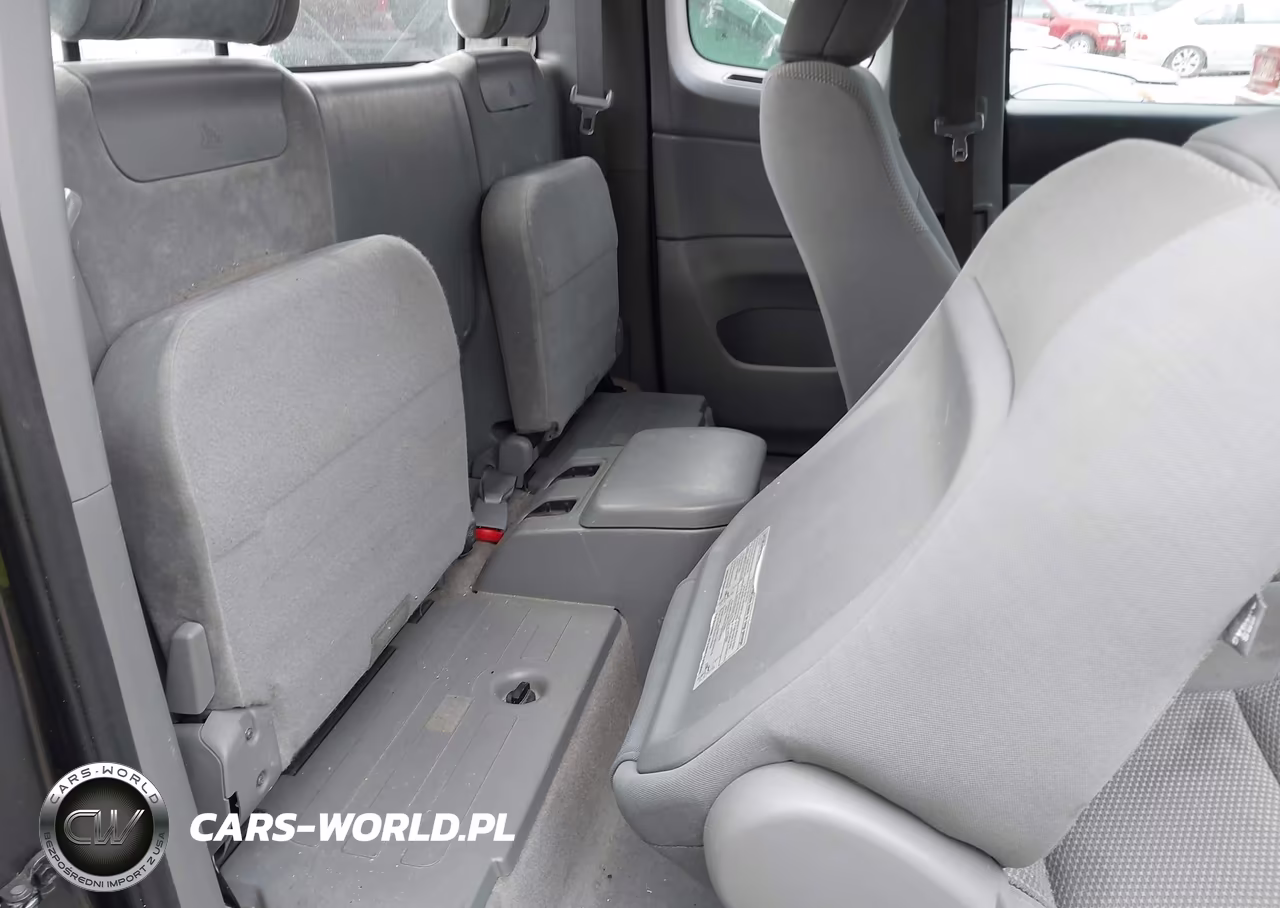 2010 Toyota Tacoma VIN:5TEUX4EN4AZ743853 - 8