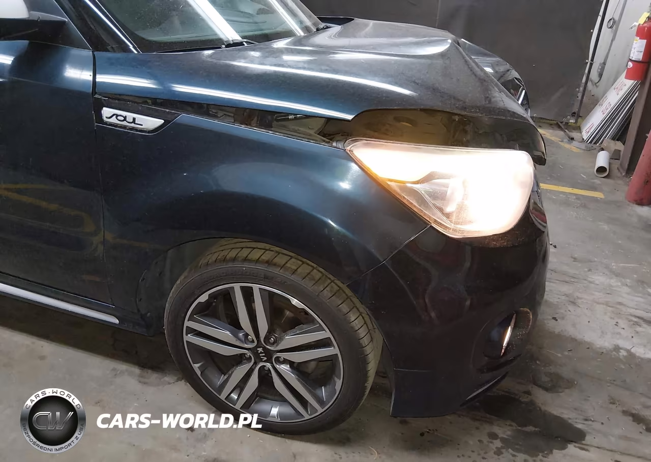 2018 Kia Soul + VIN:KNDJP3A57J7616377 - 19