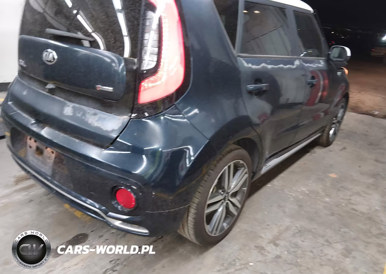 2018 Kia Soul + VIN:KNDJP3A57J7616377 - 22