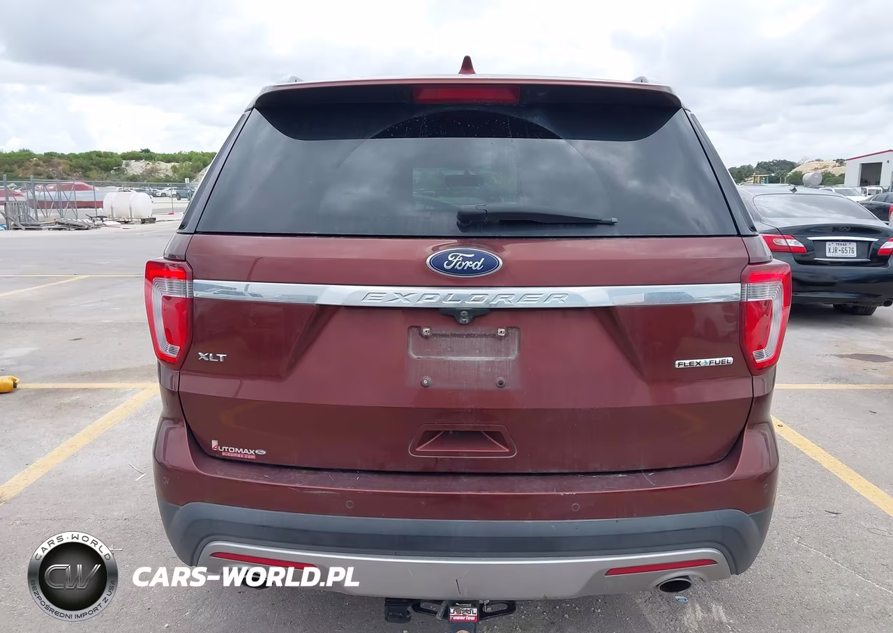 2016 Ford Explorer Xlt VIN:1FM5K7D85GGB72143 - 16