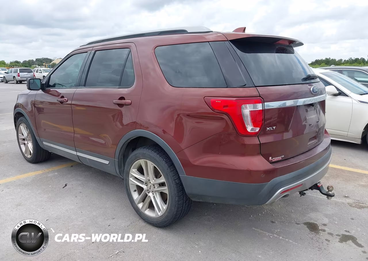 2016 Ford Explorer Xlt VIN:1FM5K7D85GGB72143 - 3