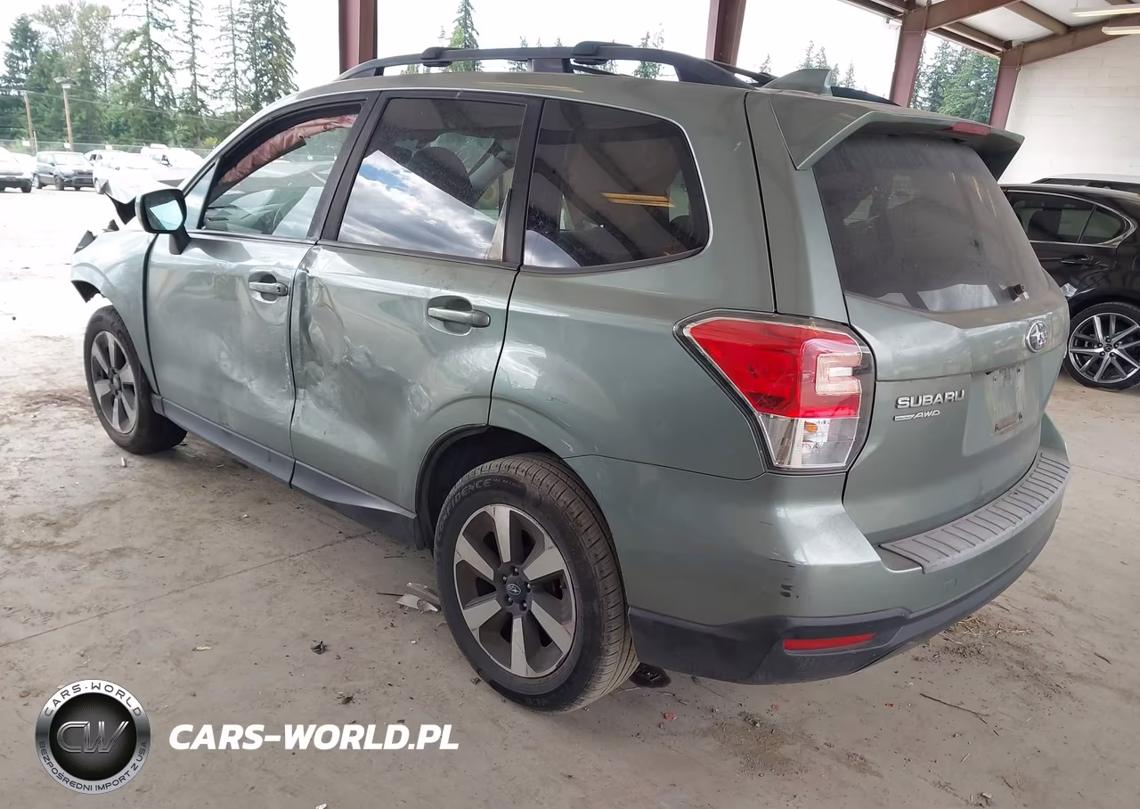 2017 Subaru Forester 2.5I Premium VIN:JF2SJAGC9HH804498 - 3