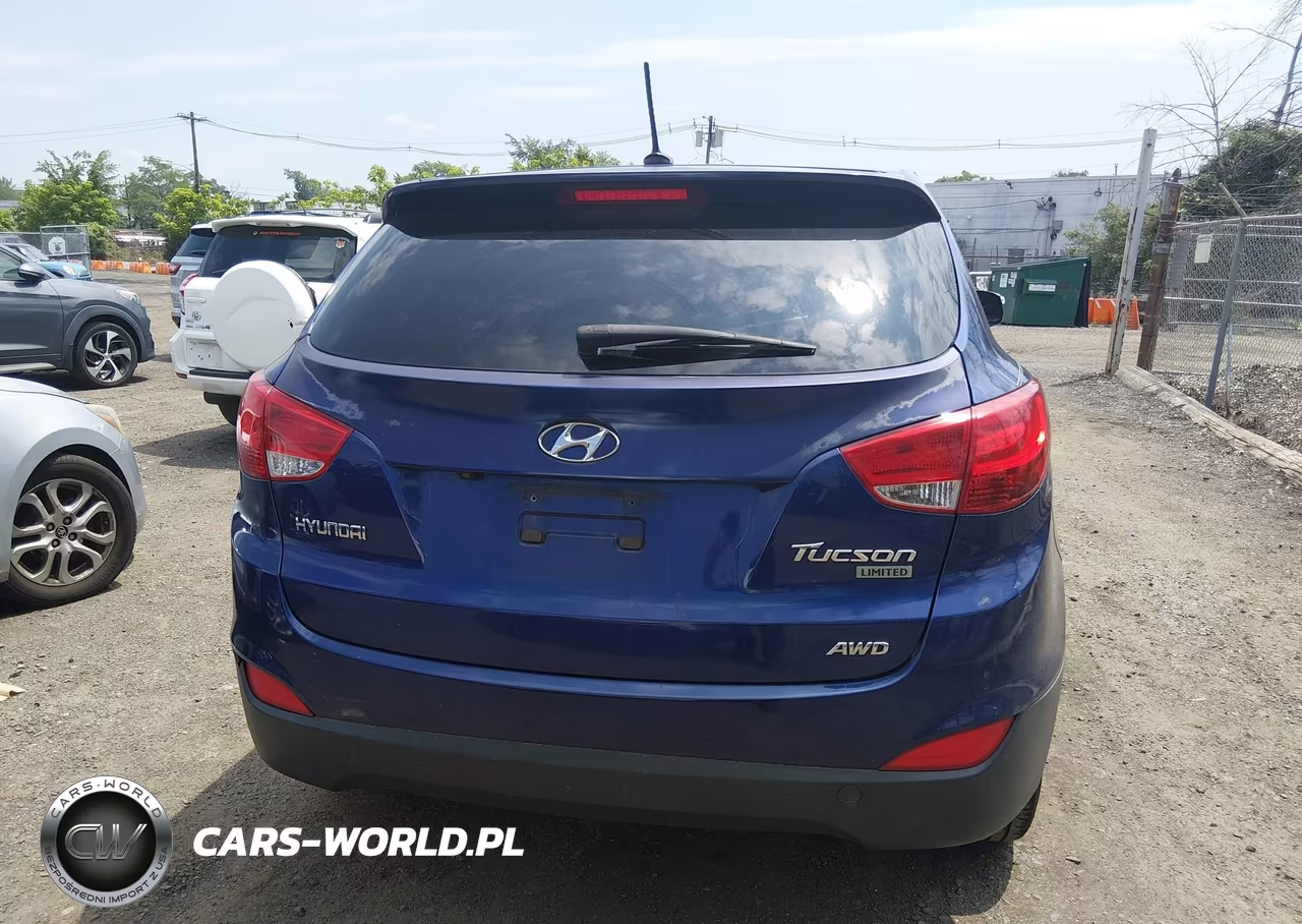 2011 Hyundai Tucson Limited VIN:KM8JUCAC3BU142532 - 16
