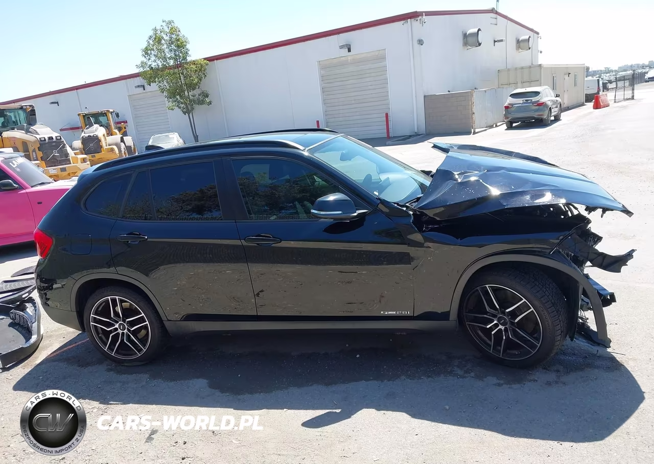 2013 BMW X1 Sdrive28I VIN:WBAVM1C54DVW43514 - 13