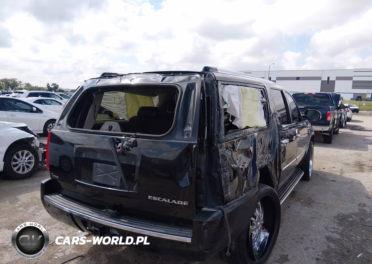 2008 Cadillac Escalade Esv VIN:1GYFK66868R102764 - 4