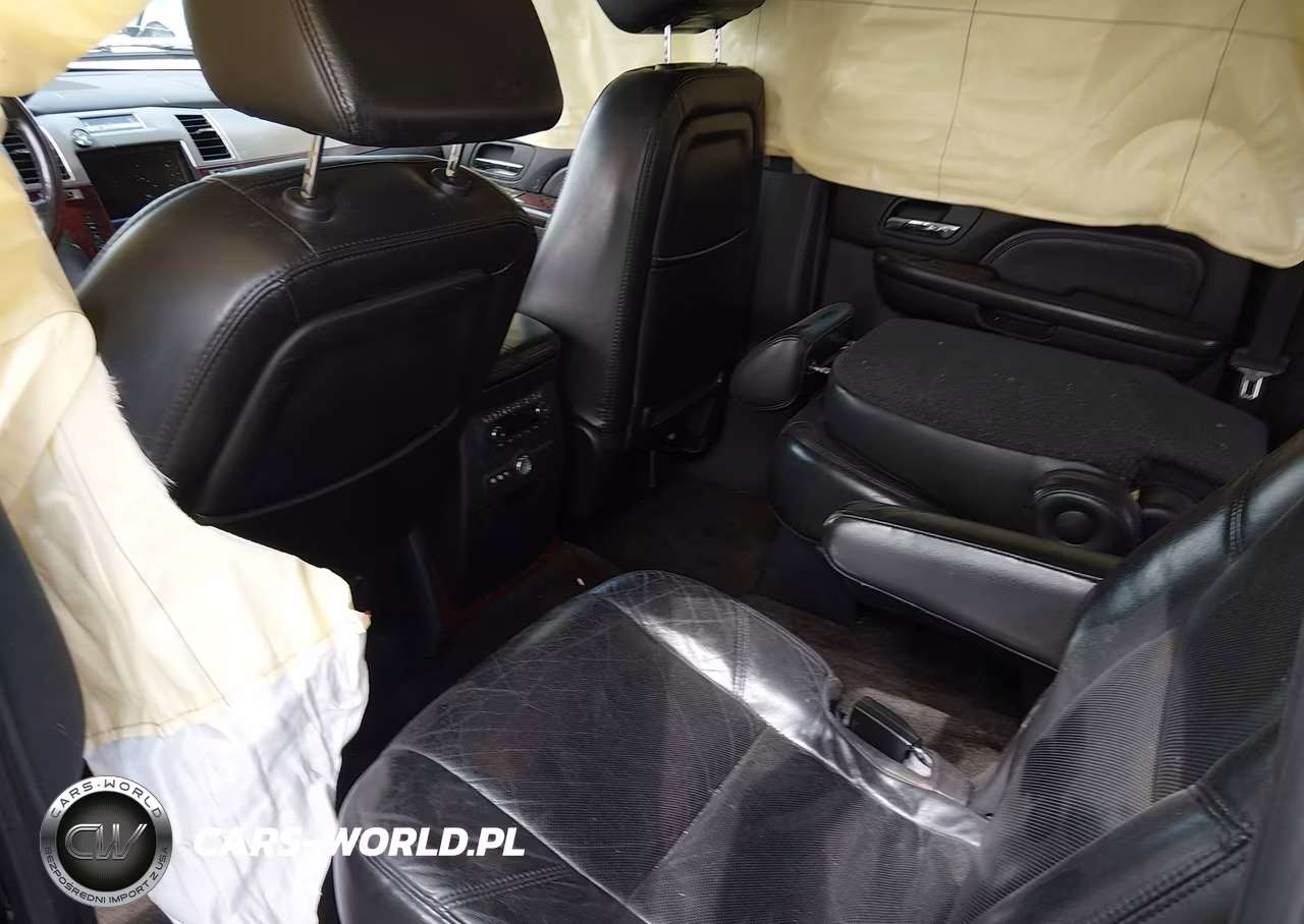 2008 Cadillac Escalade Esv VIN:1GYFK66868R102764 - 8