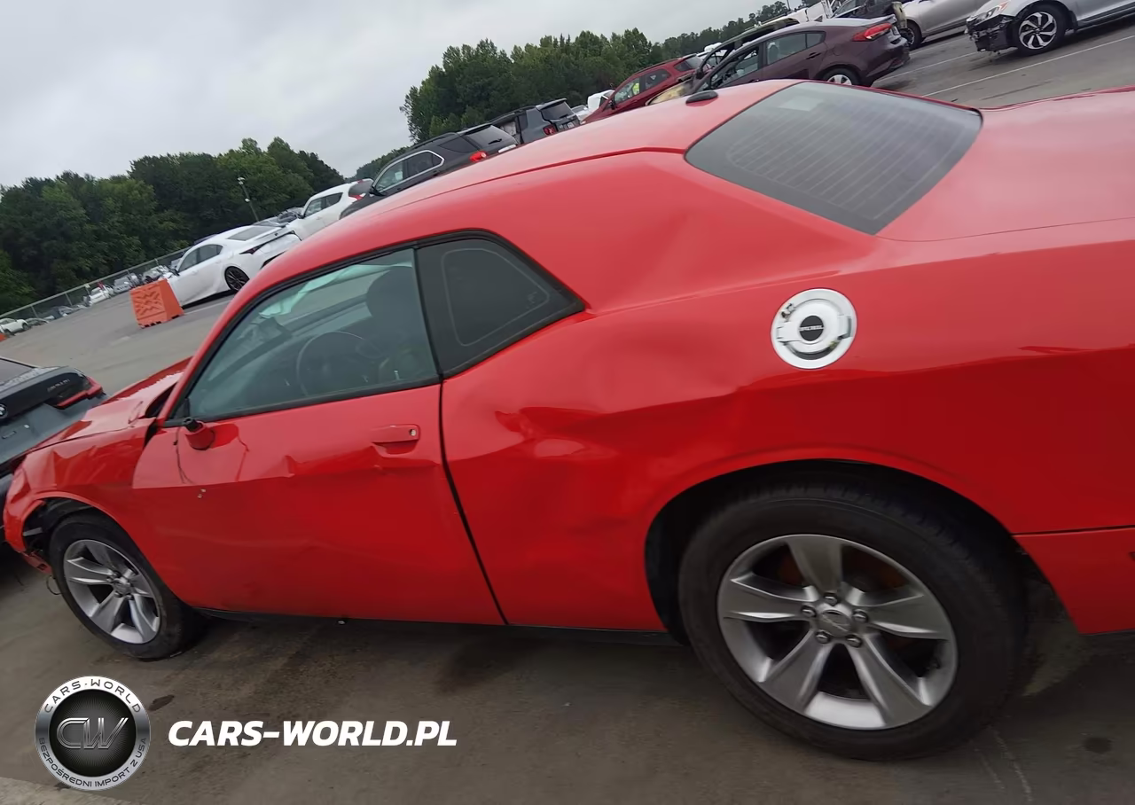 2020 Dodge Challenger Sxt VIN:2C3CDZAGXLH104081 - 14