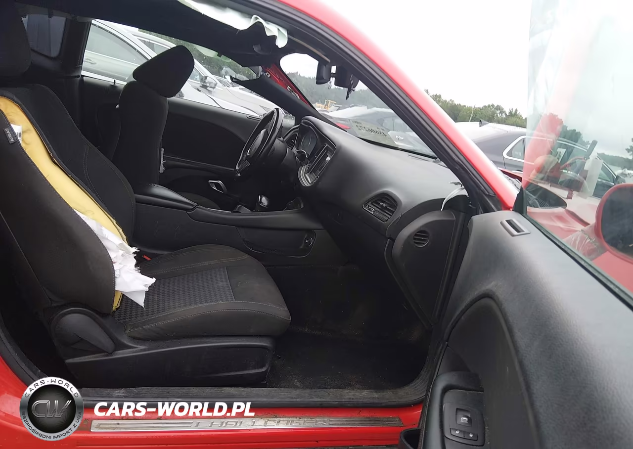 2020 Dodge Challenger Sxt VIN:2C3CDZAGXLH104081 - 5