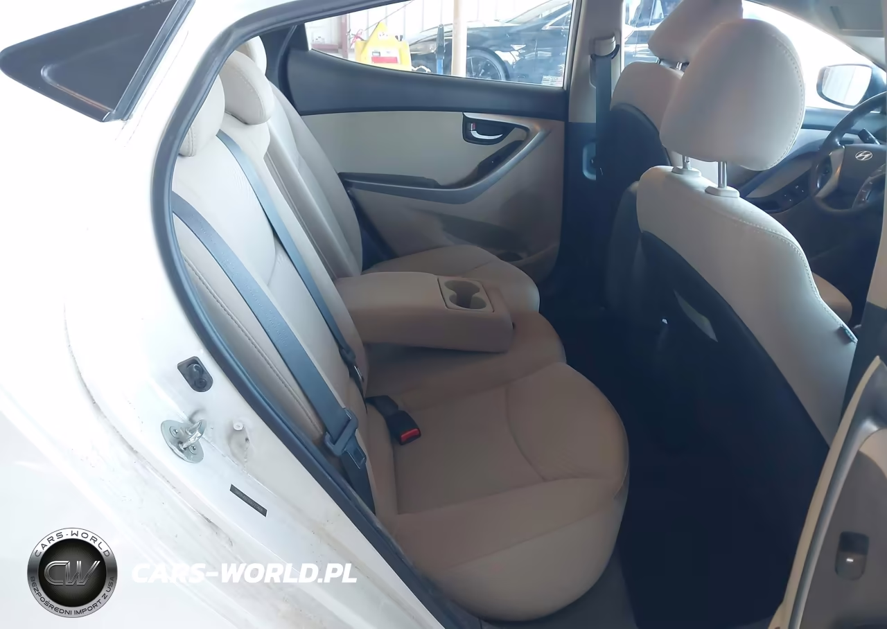 2016 Hyundai Elantra Se VIN:5NPDH4AE0GH727468 - 8
