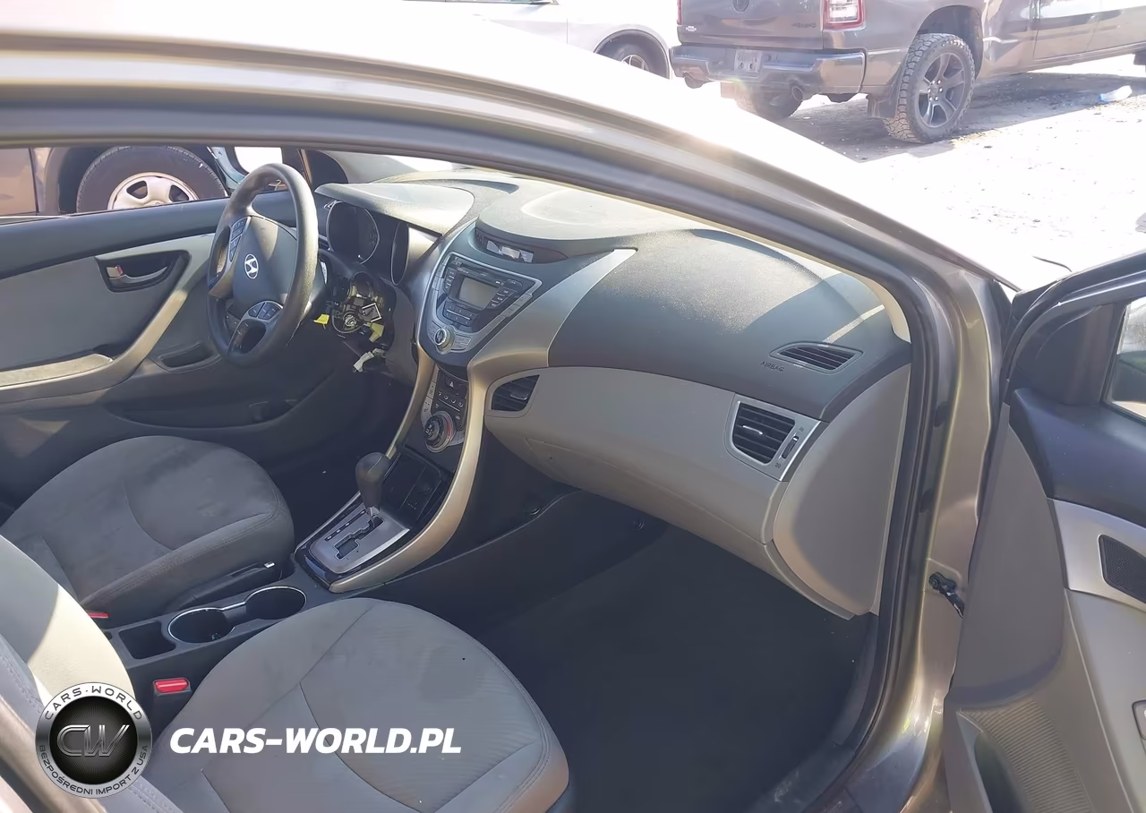 2013 Hyundai Elantra Gls VIN:5NPDH4AE5DH203230 - 5