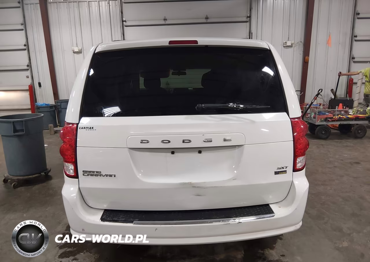 2014 Dodge Grand Caravan Sxt VIN:2C4RDGCG1ER477367 - 17