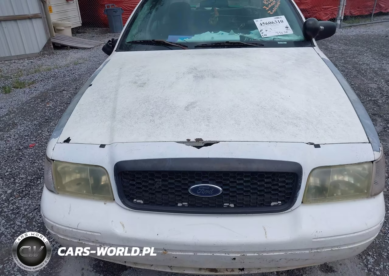 2005 Ford Crown Victoria Police VIN:2FAHP71W75X143035 - 10