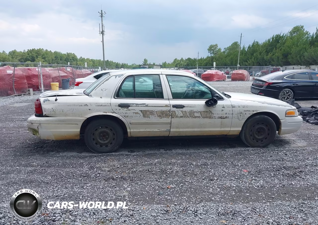 2005 Ford Crown Victoria Police VIN:2FAHP71W75X143035 - 12