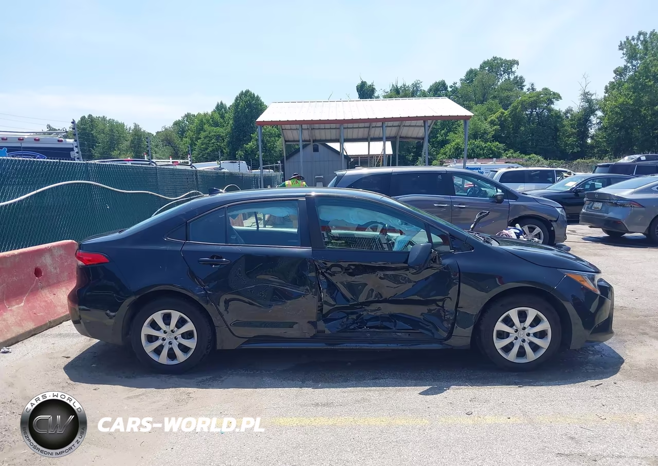 2021 Toyota Corolla Le VIN:5YFEPMAE5MP176055 - 13