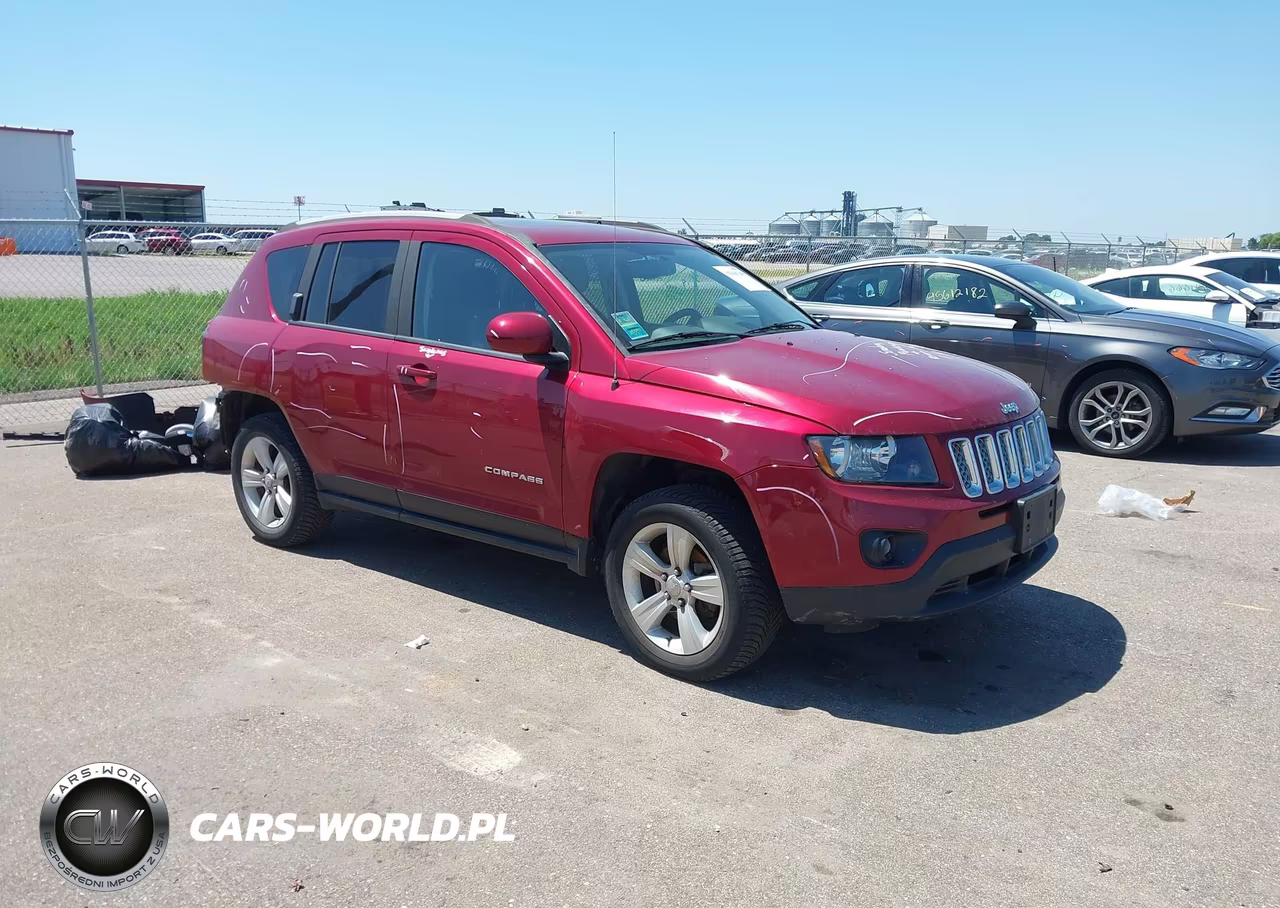 2015 Jeep Compass Latitude – zdjęcie 1 z 12