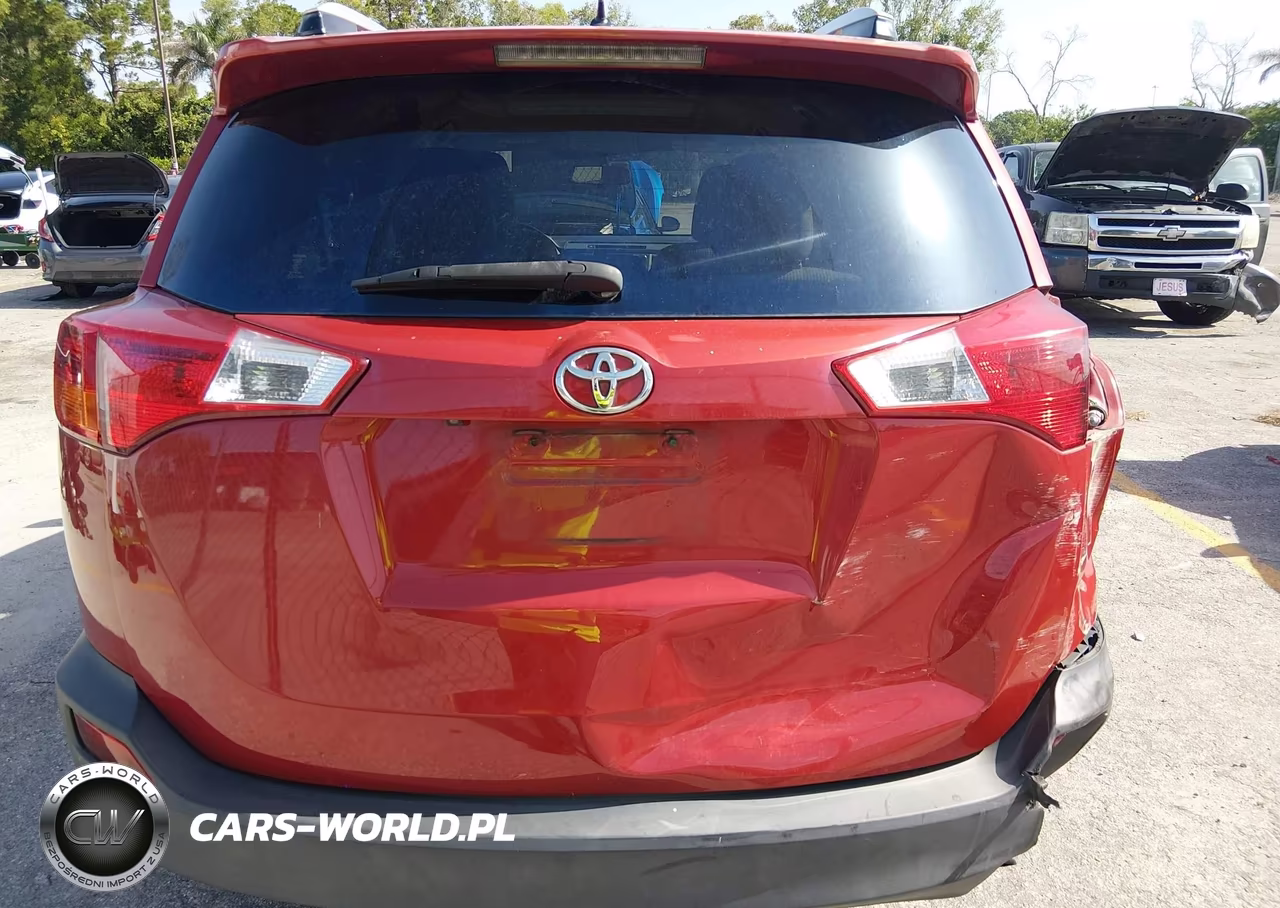 2013 Toyota Rav4 Le VIN:JTMBFREV9DD032122 - 16