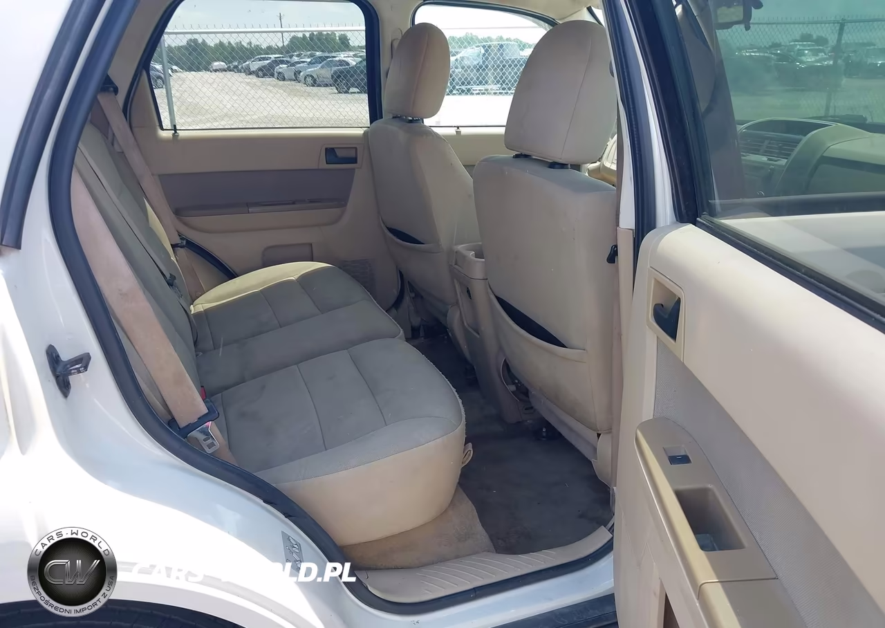 2010 Ford Escape Xlt VIN:1FMCU9D79AKC97106 - 8