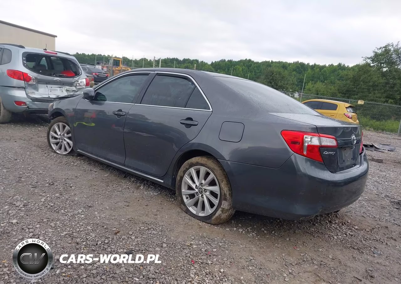 2014 Toyota Camry Le VIN:4T1BF1FK2EU377298 - 3